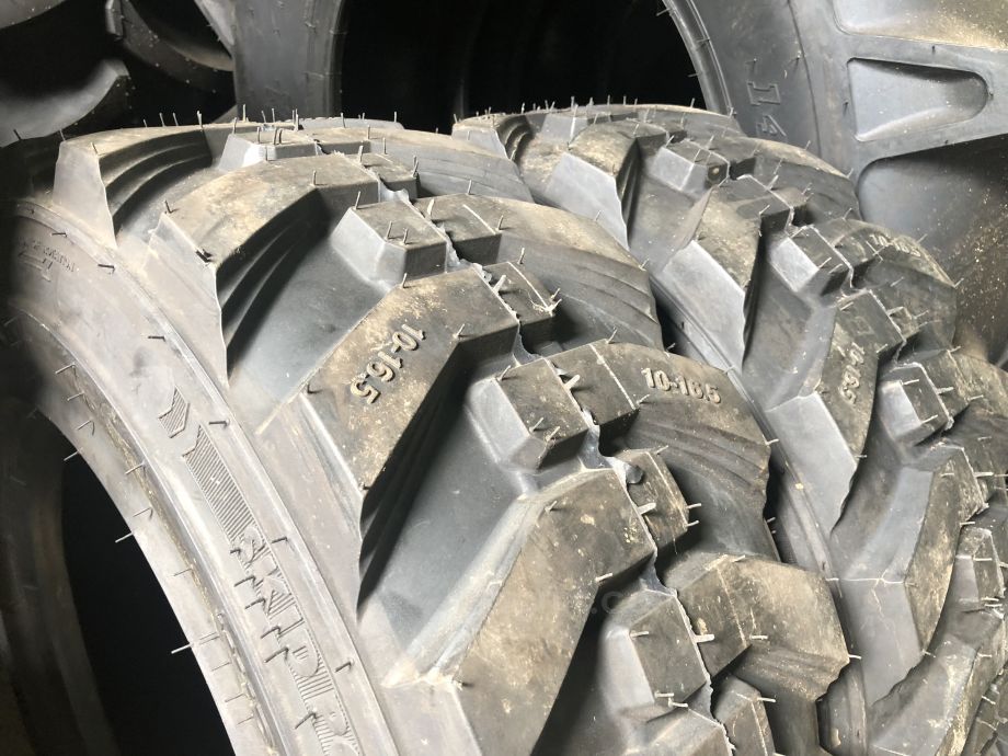 BKT <b>스키드로더</b>용 타이어 10-16.5 사진2