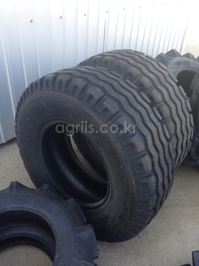 BKT 베일러 및 <b>작업기</b>용 <b>타이어</b> 12.5/80-18 사진1