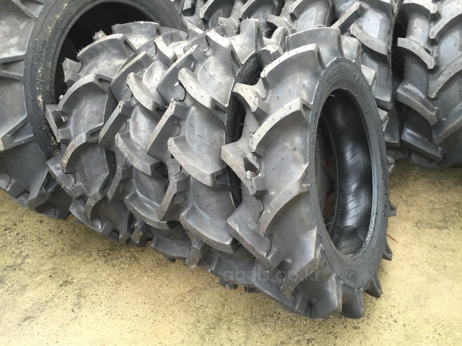 BKT 트랙터용 타이어 8.3-20 6 PR TR171 TT 사진1