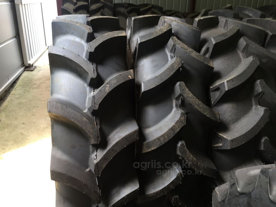BKT <b>트랙터</b>용 타이어 <b>13</b>.6-28  8PR BKT TR171 TT 사진2
