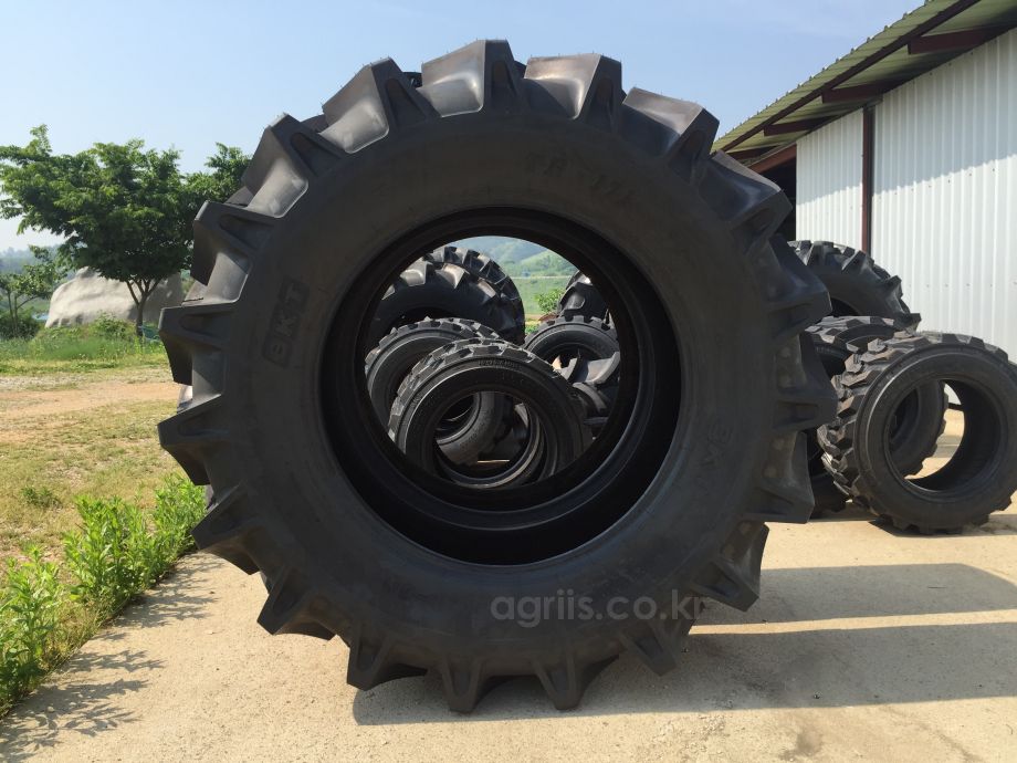 BKT <b>트랙터</b>용 타이어 18.4-34  10PR TR171 TT 사진2