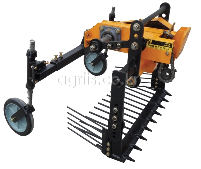 두루기계(한국) 마늘.땅콩.생강수확기(경운기용) DRG모델 사진1