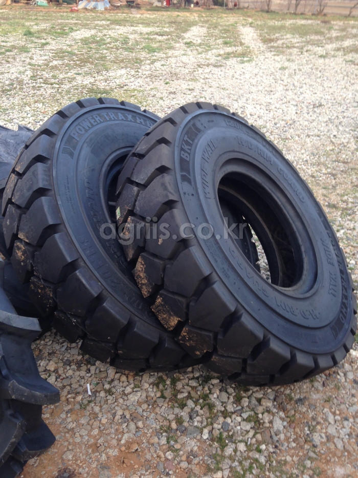BKT <b>지게차</b>용 타이어 12.00-20 20PR PT HD TT 사진2