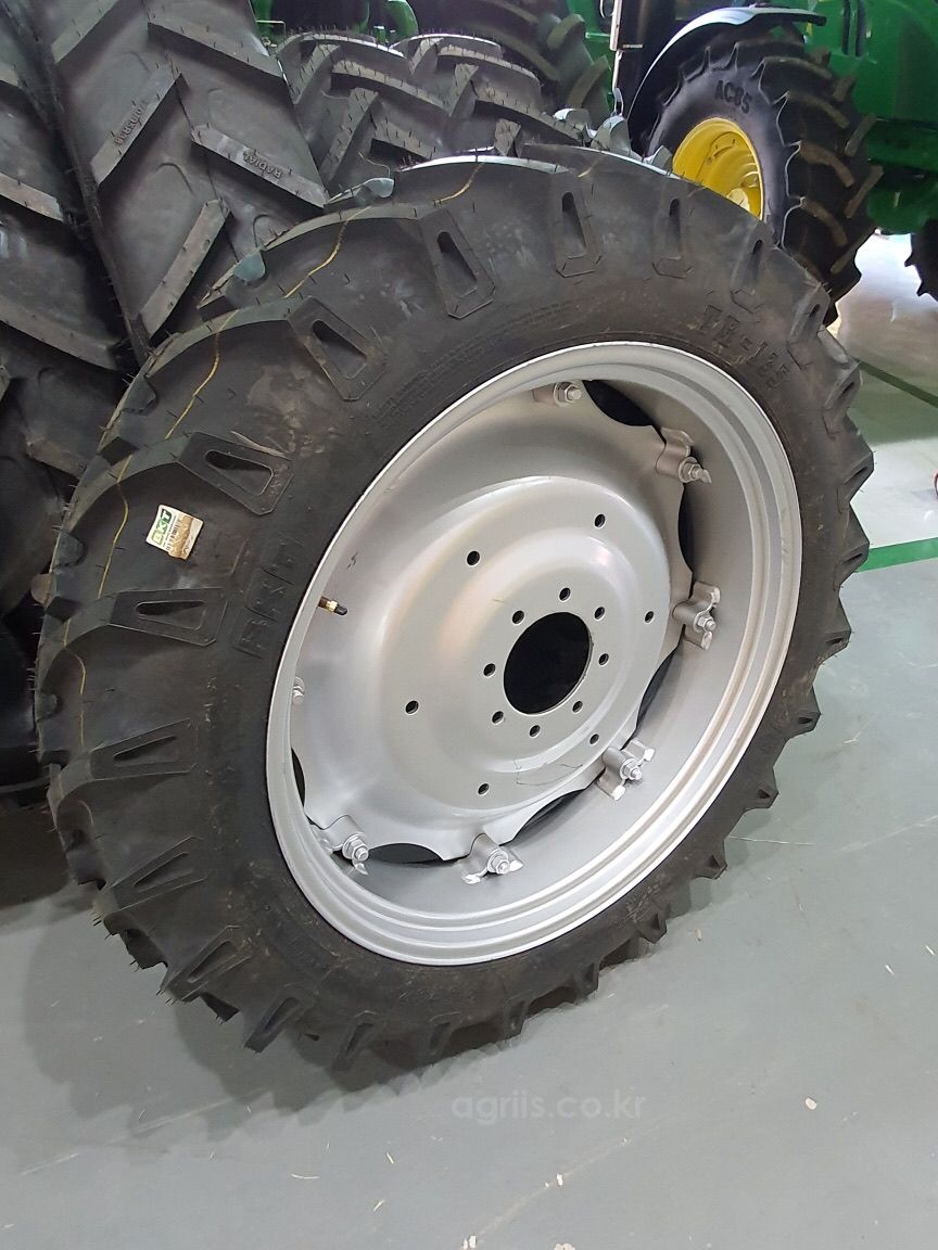 BKT 소폭<b><b>타이어</b></b> 9.5-32 <b><b>타이어</b></b><b>휠</b>조합 사진1