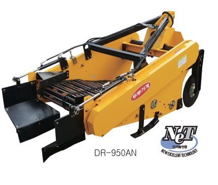 두루기계(한국) 감자수확기 AN모델 사진1