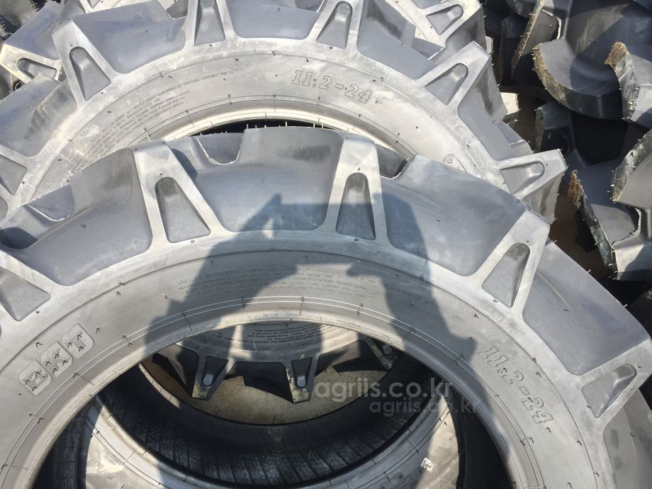 BKT 트랙터용 타이어 11.2-24  8 PR BKT TR135 TT 사진1