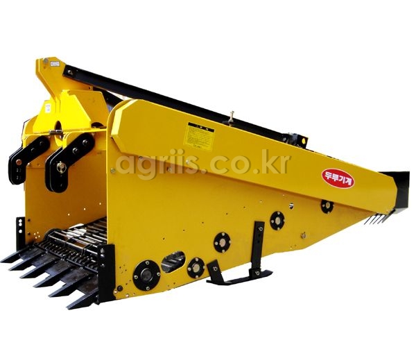 두루기계(한국) 인삼.심근성약초 수확기 SL모델 사진1