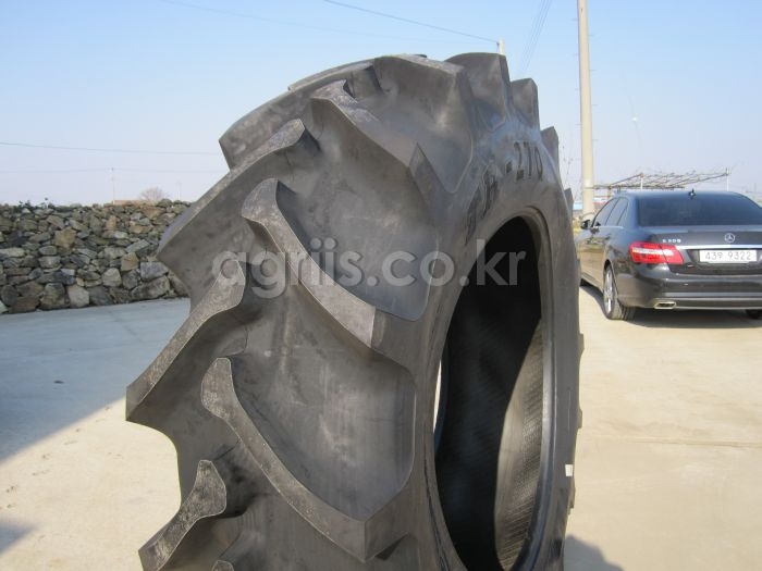 BKT 트랙터용 타이어 20.8-38  8 PR  TR270 TT 사진3