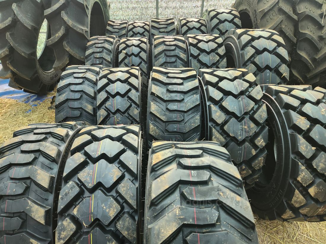 맘모스 스키드로더용 타이어 14-17.5(곰발바닥) 사진6