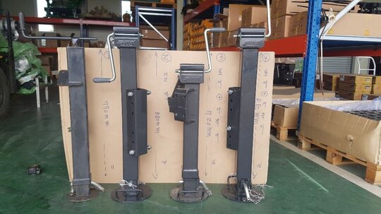  Manure Spreader 견인형작업기(스탠드) 