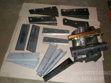  사각베일러칼날 사각베일러칼날  사각베일러칼날