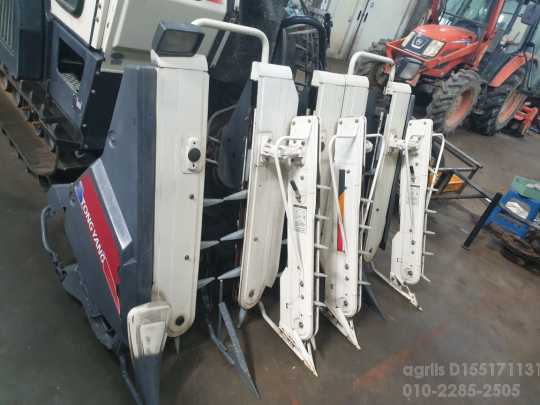 TYM 콤바인 C805G (5조식) 예취부 3개