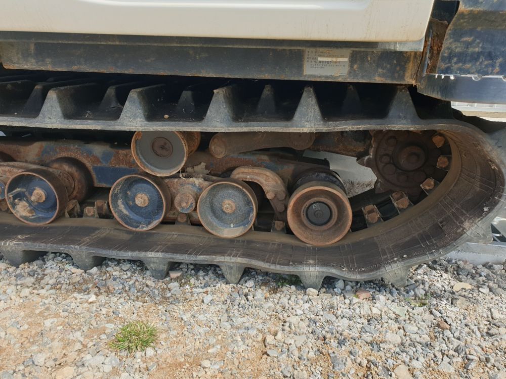 대동 콤바인 DXM85G-C (5조식) 뒤우측면