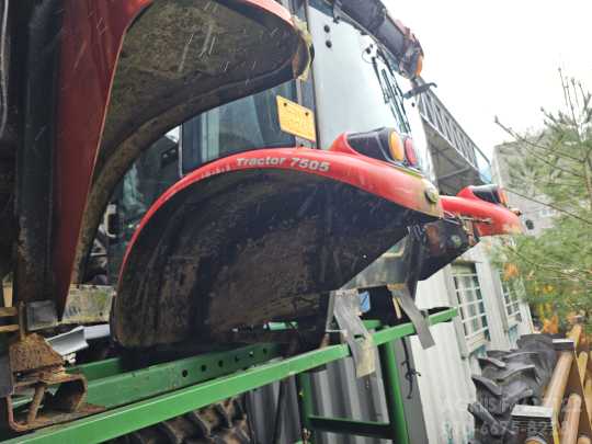 Kukje Tractor 7505 (75hp) Assy