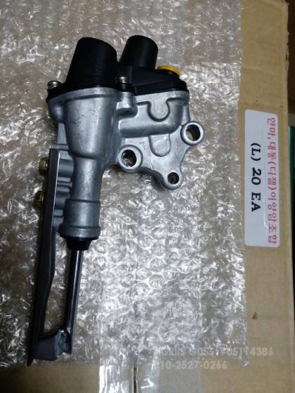 Yanmar Rice transplanter YR6D (6Rows) 뒤우측면