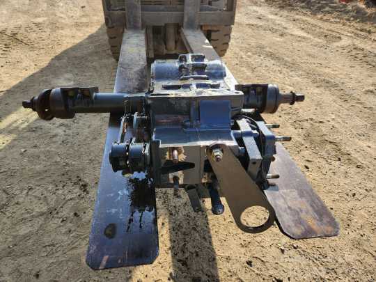 TYM 콤바인 C805G (5조식) 앞좌측면