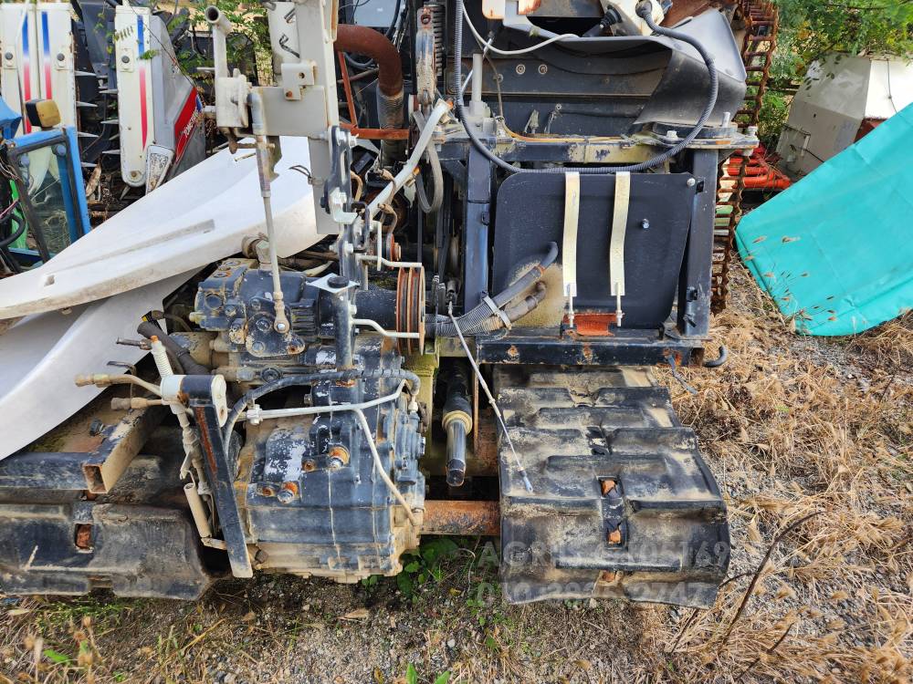 LS 콤바인 LC650G (4조식) 뒤우측면