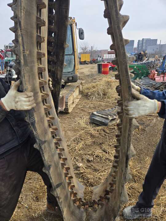 LS 콤바인 LC650G (4조식) 앞좌측면