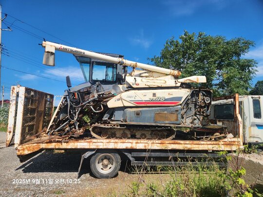     콤바인 미시미시 사진1