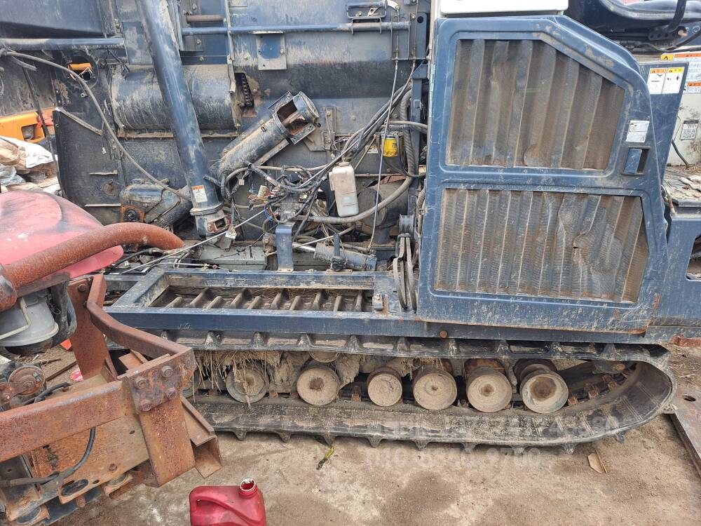 TYM 콤바인 C704G (4조식) 뒤우측면