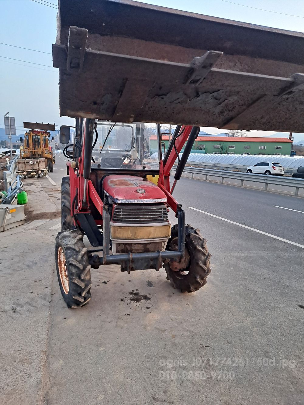 Kukje Tractor F4350-DK (43hp) 뒤우측면