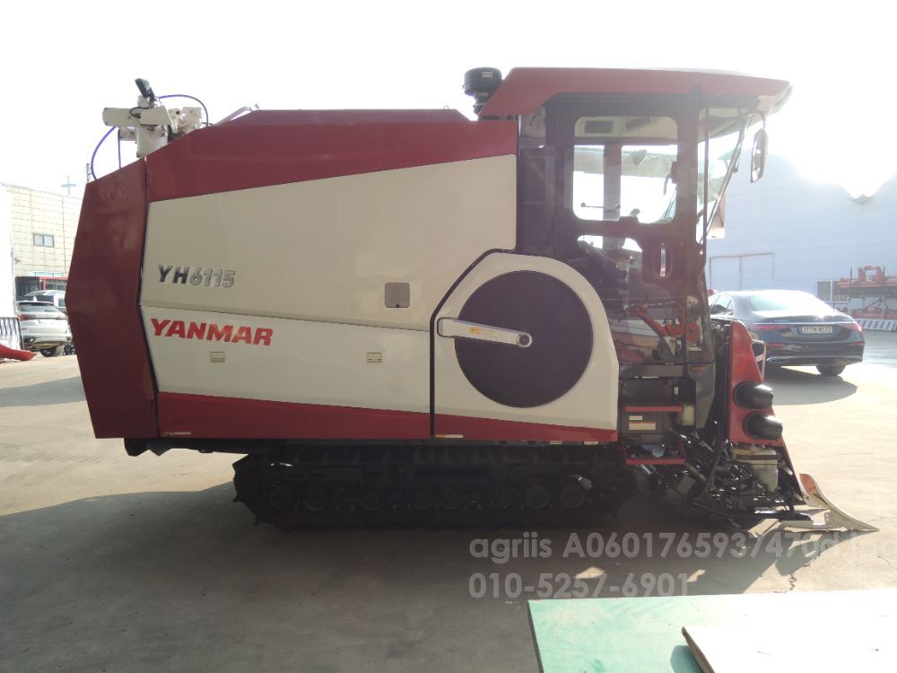 Yanmar Combine Harvester YH6115 (6Rows) 뒤우측면