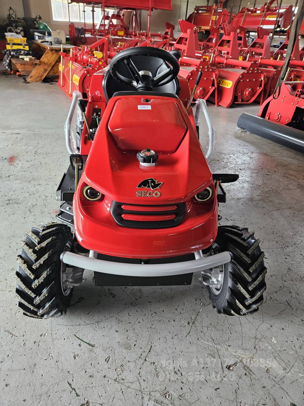  승용제초기 AC-92  뒤우측면