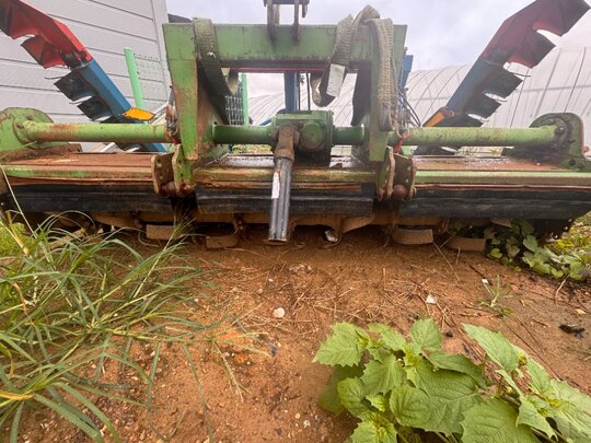 Wecan Rotavator 2500 SGW (경폭2500cm) 앞좌측면