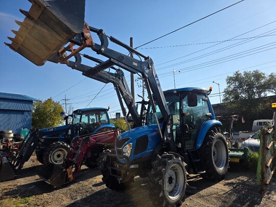 LS Tractor MT5.73 (73.9hp) 앞좌측면