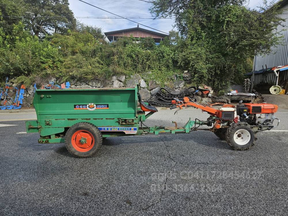 Daedong Power Tiller DT100 (10hp) 뒤우측면