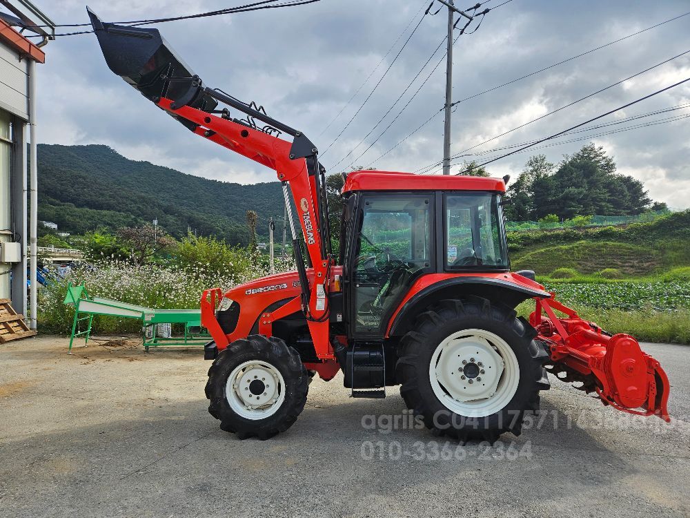 Daedong Tractor D581 (58hp) 뒤우측면