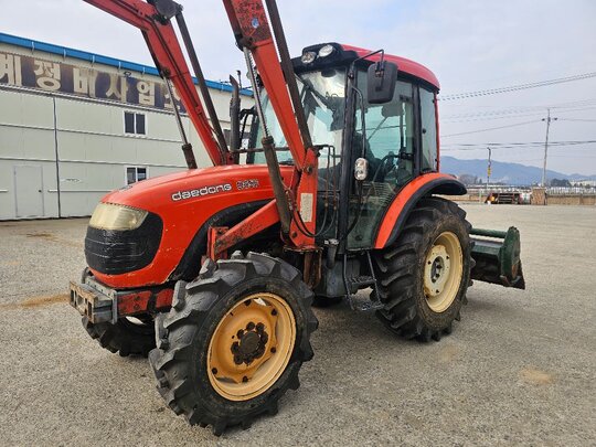 대동 트랙터 D652 (65마력) 앞좌측면