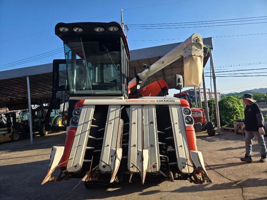 Daedong Combine Harvester DXM85G-CB (5Rows) 앞좌측면
