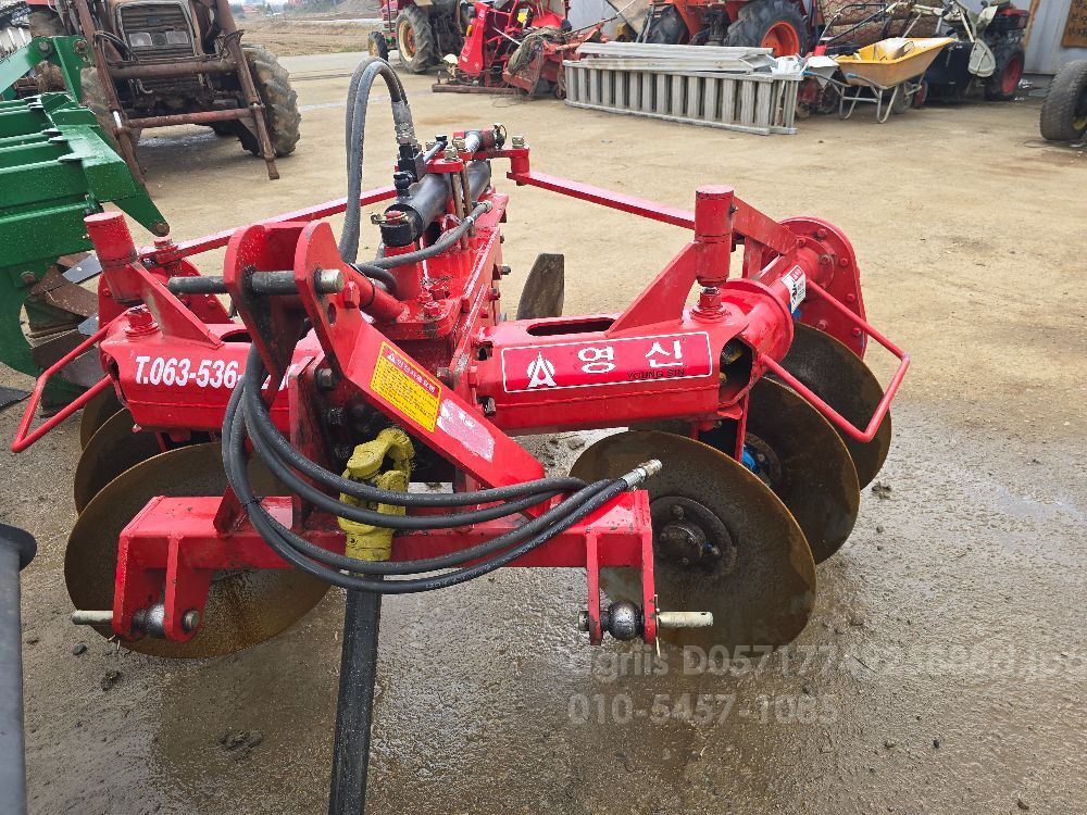 영신 영신원판쟁기 6련 원판쟁기 뒤우측면