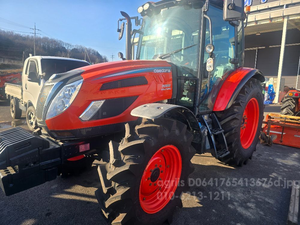 Daedong Tractor PX900APSC (90hp) 뒤우측면