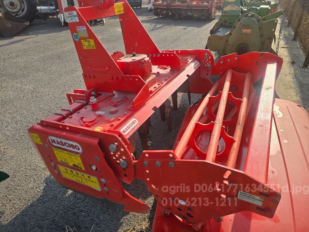 마스키오 로타리 (DELFIMO 파워해로우) 1550 뒤우측면