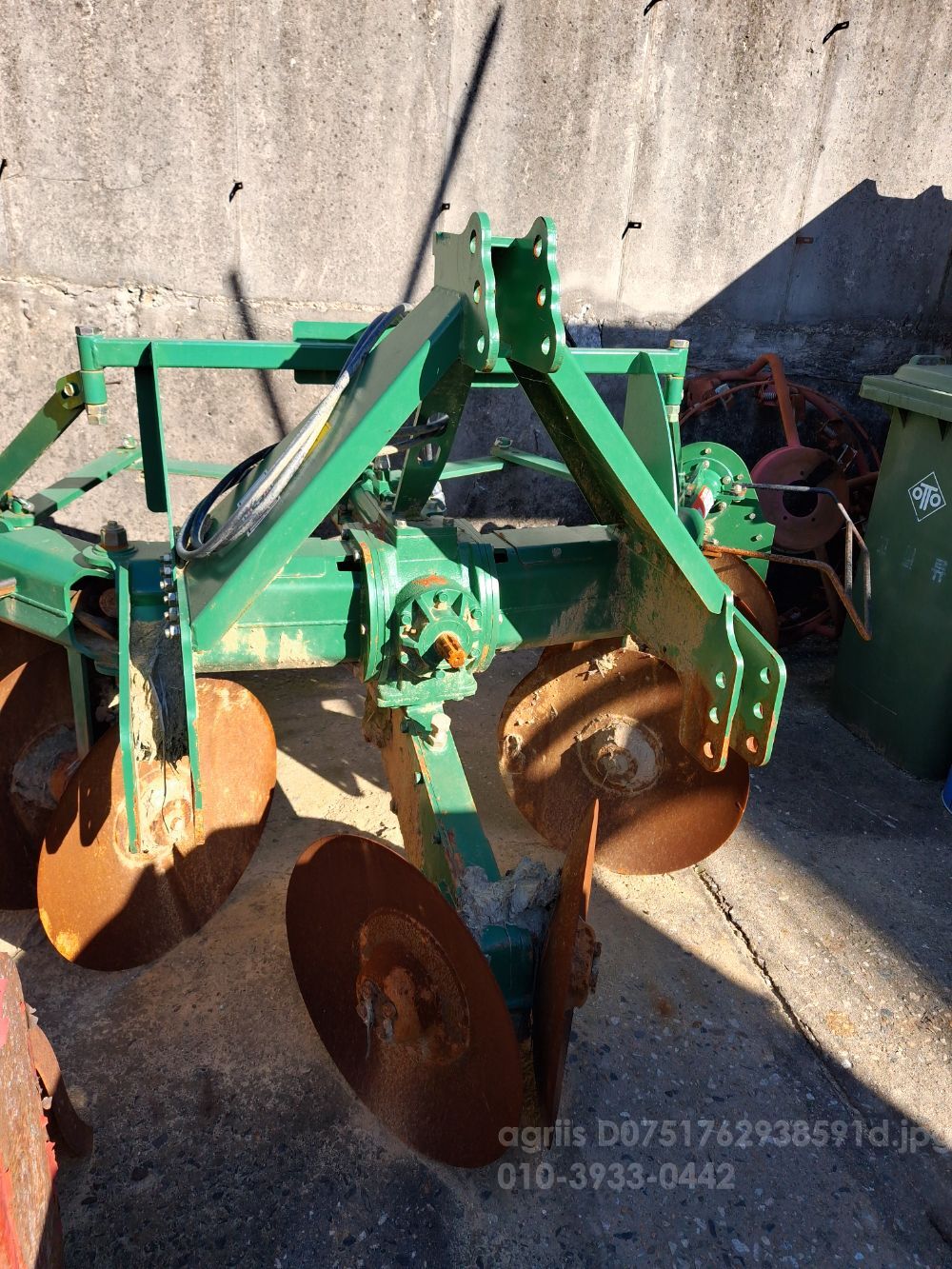 Wecan Plow 원판8련  뒤우측면