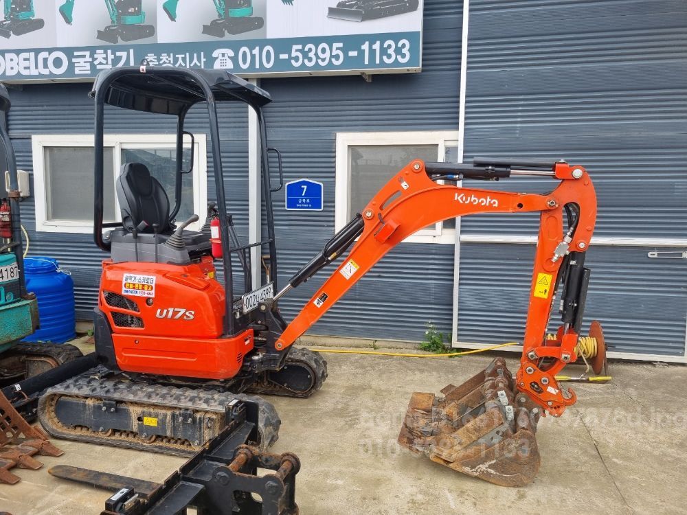 Kubota Excavator U-17-5S (1.7톤) 뒤우측면