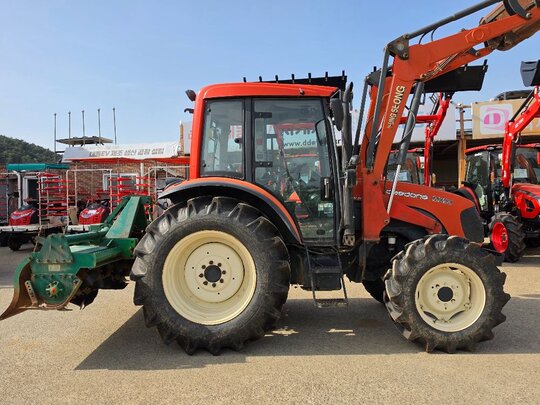 Daedong Tractor MX90 (90hp)