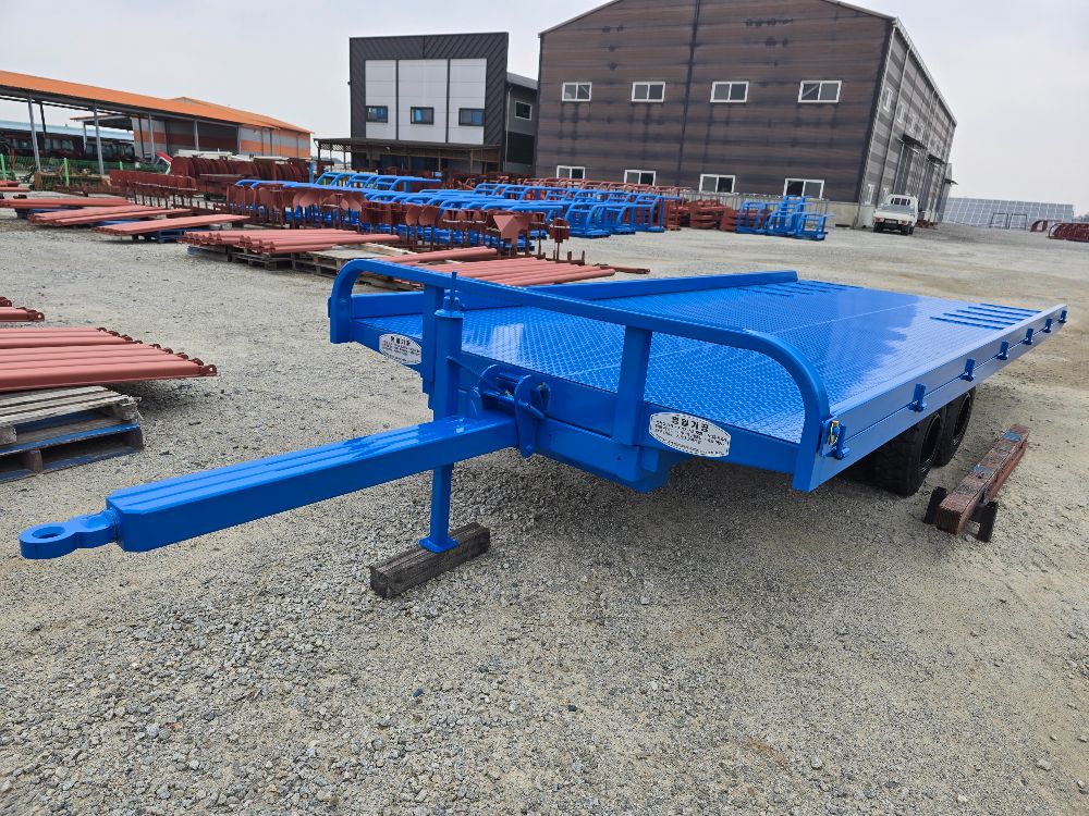 명일기공 콤바인 트레일러 튼튼한 콤바인 트레일러 길이 4M  4.8M  5.3M  6M 앞좌측면