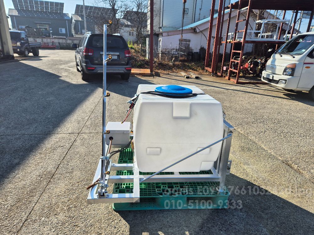  논, 밭두렁 제초기 논, 밭두렁 제초기  뒤우측면