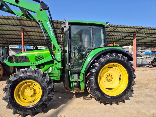 JohnDeere Tractor 6320 (100hp) 앞좌측면