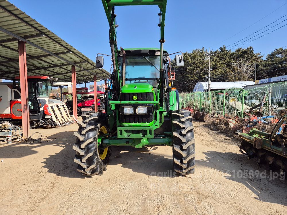 JohnDeere Tractor 6320 (100hp) 뒤우측면