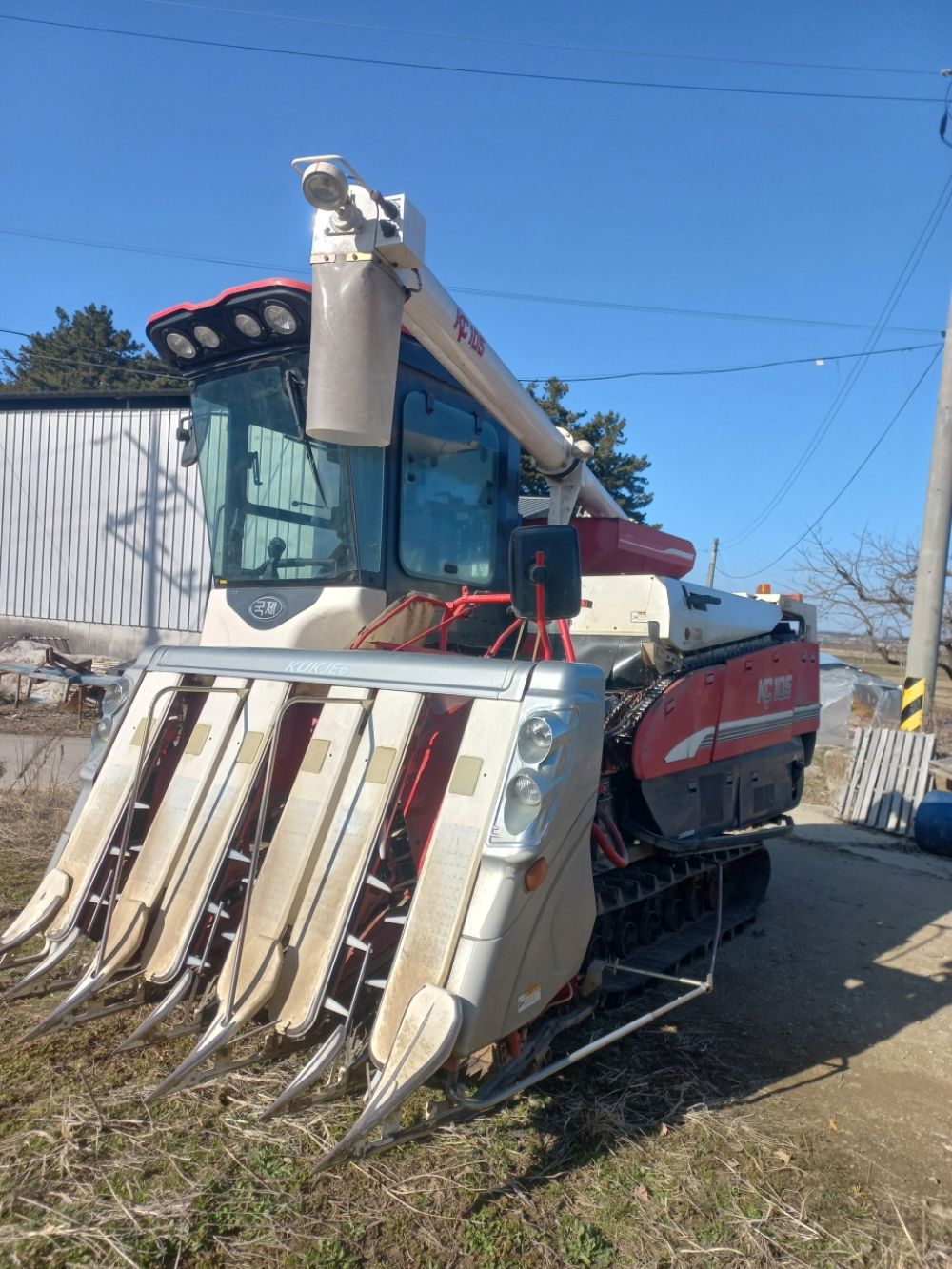 Kukje Combine Harvester KC105 (6Rows) 앞좌측면