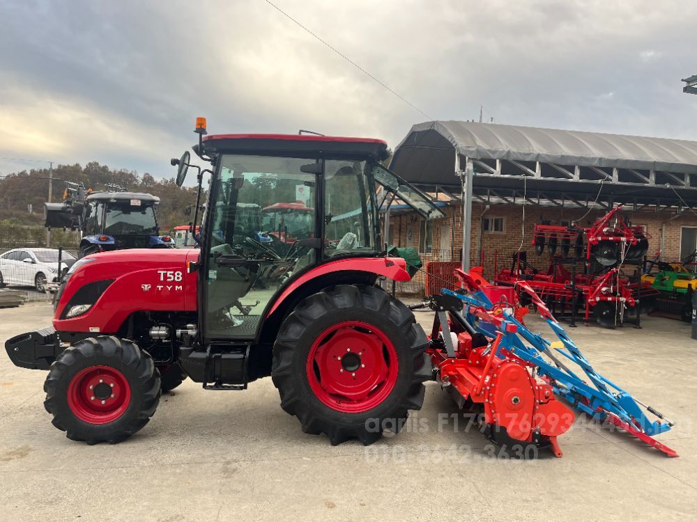 TYM Tractor T58 (55hp) 뒤우측면