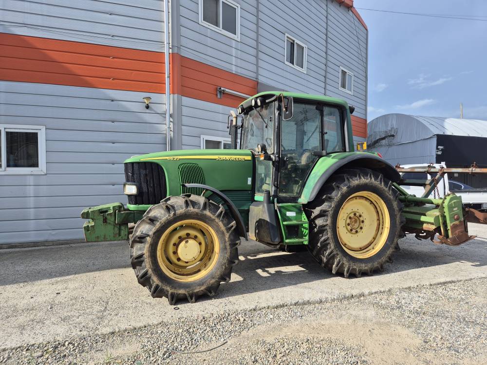 JohnDeere Tractor 6620 (125hp) 뒤우측면