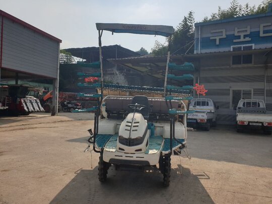 Kubota Rice transplanter KEP8DF (8Rows)