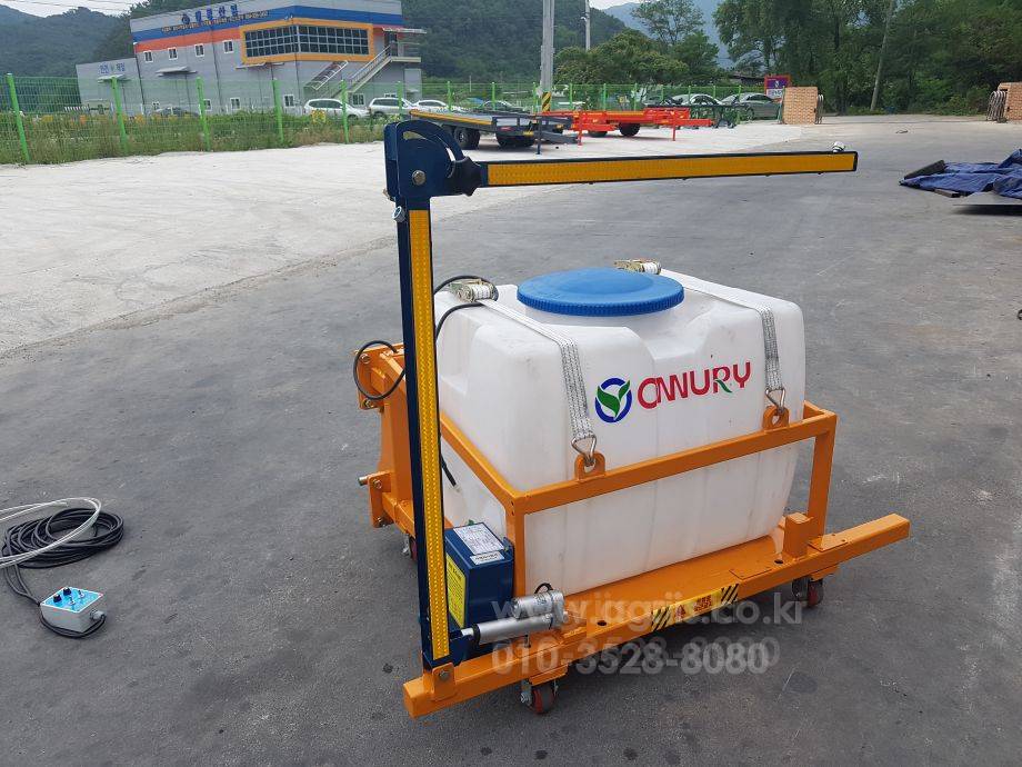  논두렁제초기 ON200D  뒤우측면