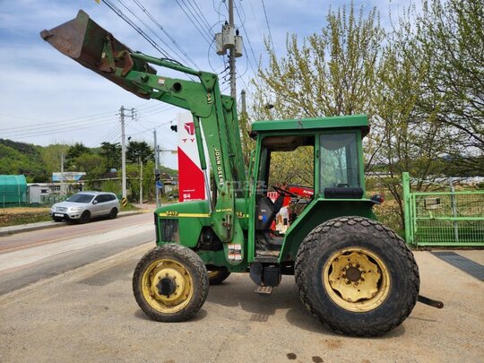 JohnDeere Tractor 5410 (75hp)