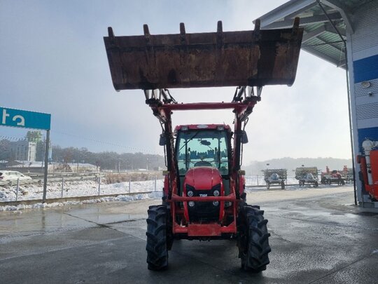 TYM 트랙터 T653 (65마력)